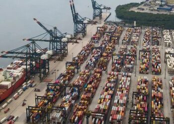 Tarifaço sobre parte de exportações brasileiras entra em vigor nesta quarta-feira