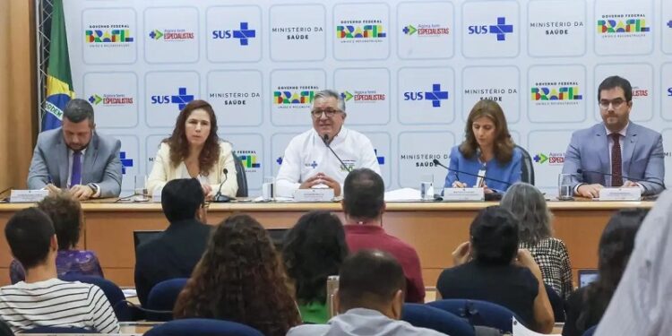 Cartão do SUS será unificado com dados do CPF do usuário