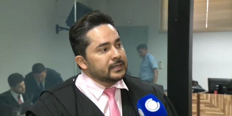 “Ele apenas reagiu”: diz defesa de policial penal em segundo dia de júri por homicídio na Expoacre 2023