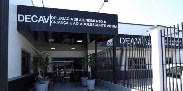 Dois acusados de estupro de vulnerável são presos em Rio Branco