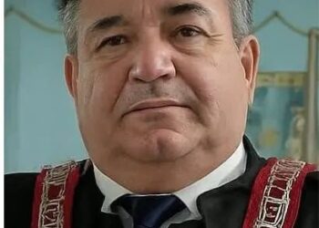 Mestre maçom morre após colisão entre três veículos na BR-364; duas pessoas ficaram feridas