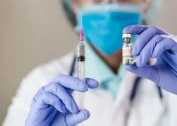 Casos de Covid-19 aumentam em Rio Branco e autoridades reforçam alerta sobre cuidados e vacinação