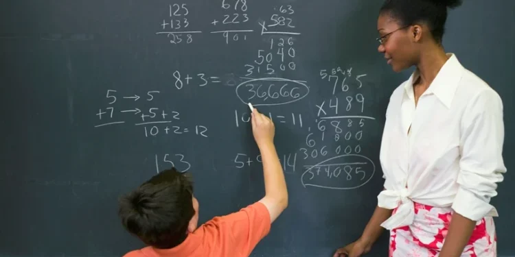 Governo do Acre convoca aprovados do processo seletivo da Educação para assinatura de contrato