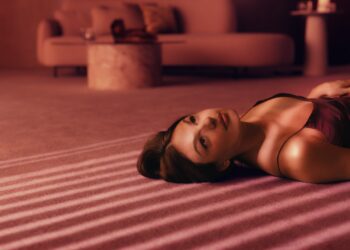 Nativa SPA lança Orquídea Lumière, patrocina o glow da pele em campanha estrelada por Isis Valverde e reforça posicionamento como marca de autoridade em cuidados corporais