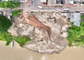 Moradores do Bairro 15 temem nova destruição em obra da orla do Rio Acre