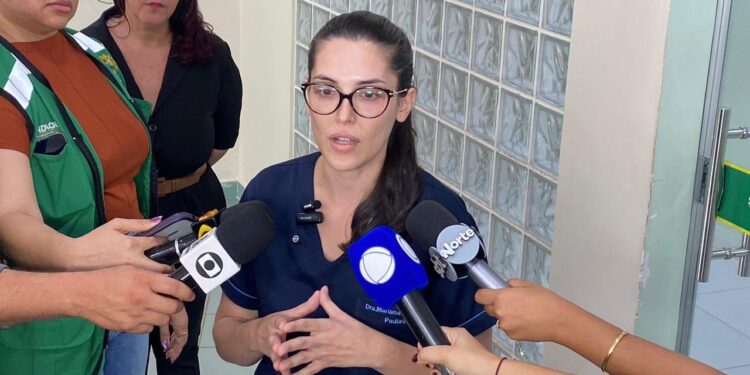 Médica detalha atendimento de bebê prematuro que voltou a apresentar sinais de vida após ser declarado morto
