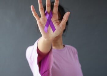 Lei garante prioridade de atendimento a mulheres vítimas de violência no Acre