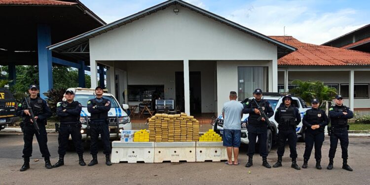 Homem é preso com mais de 150 kg de drogas após perseguição na BR-364 entre Acre e Rondônia