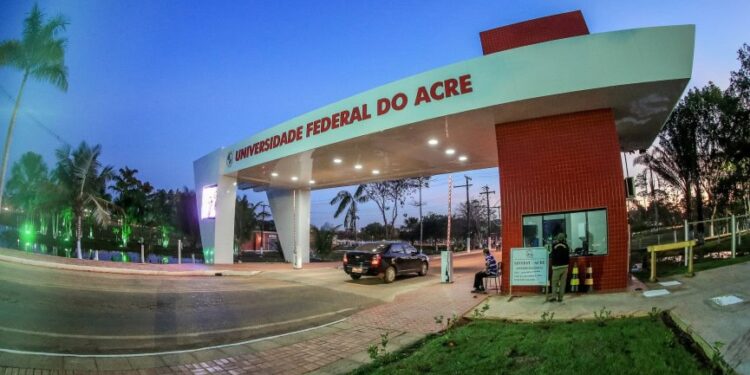 Ufac publica primeiro edital do curso de Medicina com seleção própria organizada pelo Cebraspe