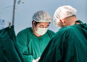 Fundhacre realiza primeiro implante de prótese testicular do estado