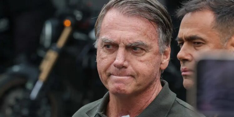 Por unanimidade, 1ª Turma do STF mantém prisão preventiva de Bolsonaro