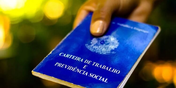 Sine Acre oferece 148 vagas de emprego nesta segunda-feira; veja