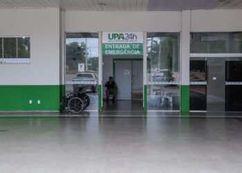 Ex invade apartamento e fere jovem com ventilador após não aceitar fim do relacionamento em Rio Branco