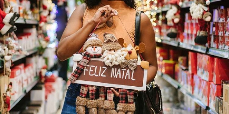 Comércio de Rio Branco aposta em vendas de última hora e mantém otimismo para o Natal