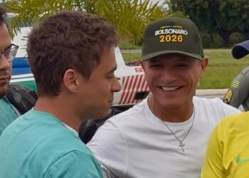 Nikolas Ferreira exalta atuação de Marcio Bittar em caminhada nacional pela liberdade