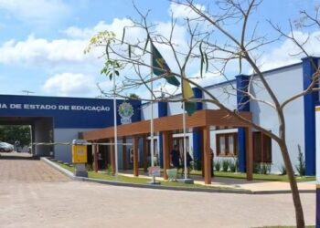 Novo processo seletivo da Educação provoca questionamentos de profissionais no Acre