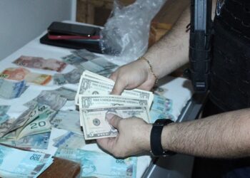 Polícia Civil cumpre novos mandados contra esquema de desvio de medicamentos no Acre