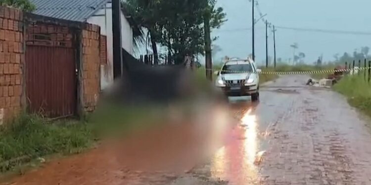 Jovem de 21 anos é executado em via pública no Segundo Distrito; nenhum suspeito foi localizado