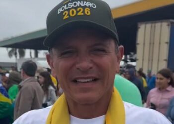 “Só a anistia pacificará o país”, diz Márcio Bittar em caminhada de aliados de Bolsonaro até Brasília