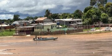 Rio Acre ultrapassa cota de transbordo pela segunda vez no ano em Rio Branco