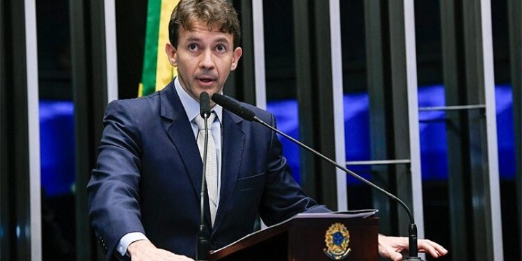 Eduardo Velloso diz que responsabilidade pela execução da emenda Pix é “exclusiva da gestão municipal”