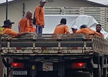 Após fortes chuvas, Defesa Civil remove famílias de áreas de risco em Cruzeiro do Sul